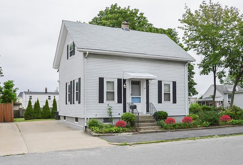 1st image of 144 Vincent Ave