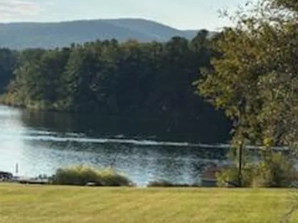 61 Tor Ct, Pittsfield, MA 01201