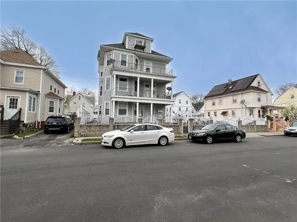 311 Indiana Ave, Providence, RI 02905