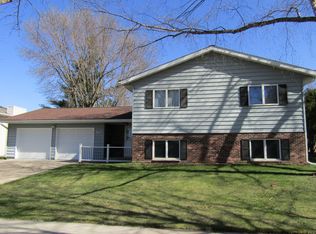 517 Meadow Run Dr SW, Rochester, MN 55902