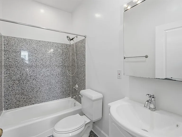 1324 Euclid St NW #407 — Photo 12