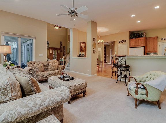 5th image of 2375 Woodglen Dr
