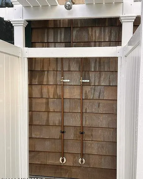 1043 Barnegat Ln — Photo 65