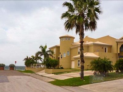230 W Gardenia St, South Padre Island, TX, 78597