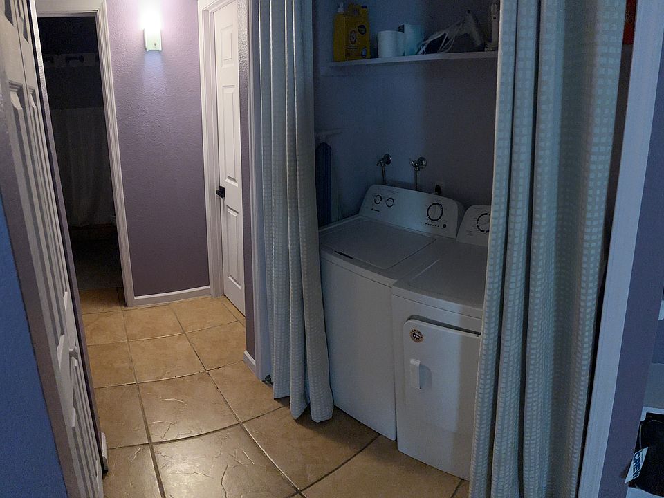 Hallway with Washer & Dryer