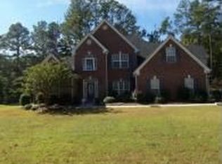 2368 Scotney Castle Ln, Powder Springs, GA 30127