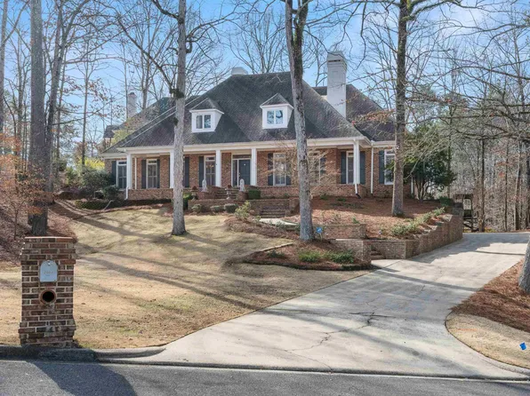 2001 Forest Cove Dr, Birmingham, AL 35244