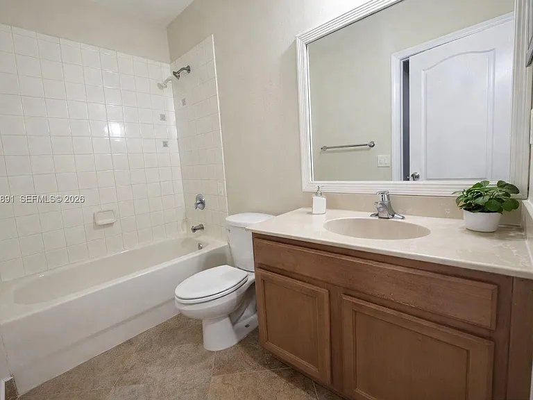 21219 NW 14th Pl #825 — Photo 6
