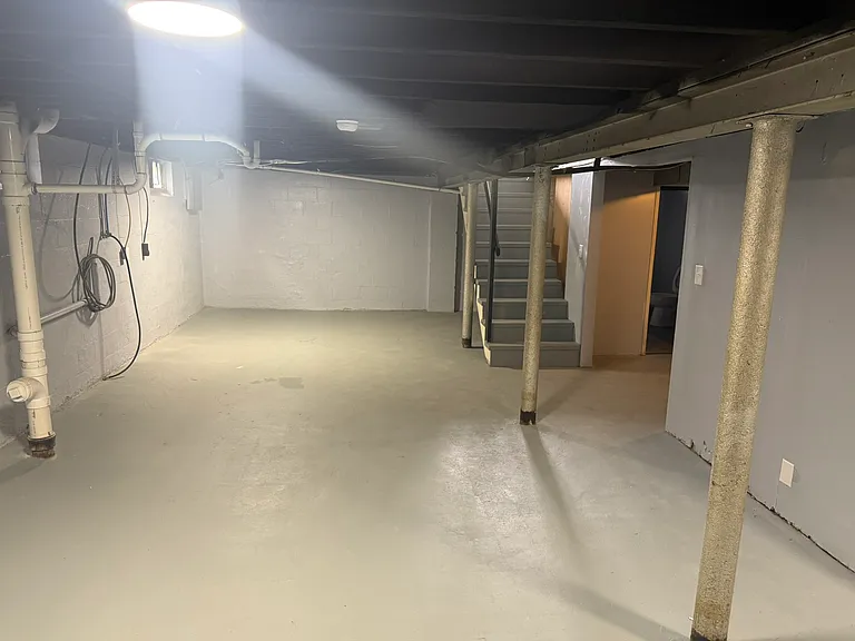 1050 Bulen Ave — Photo 37