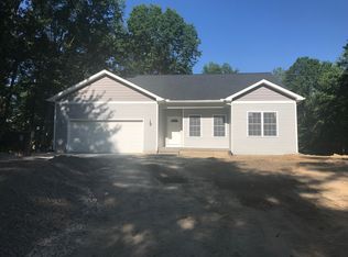 25845 Martinsville Rd, New Boston, MI 48164