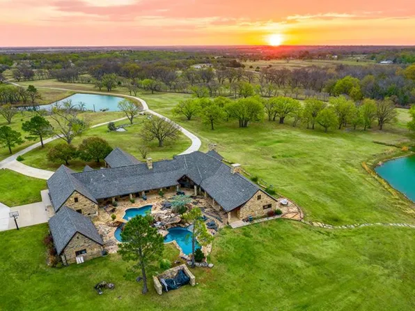 27280 N County Road 3250, Wynnewood, OK 73098