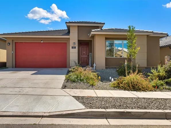32 Wirecrest Ln, Santa Fe, NM 87508