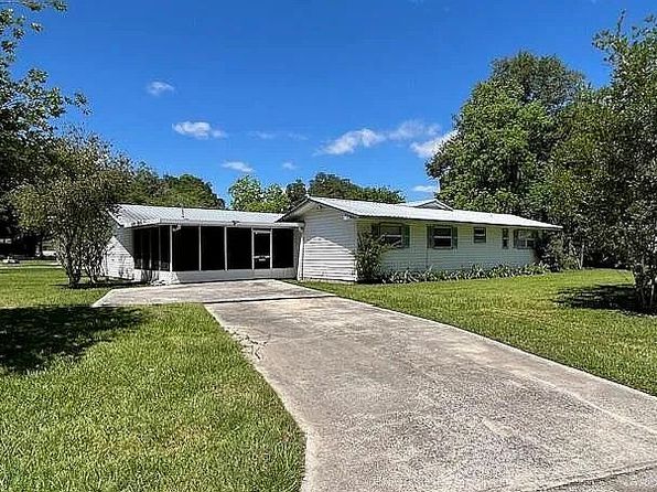 931 Cedar Dr