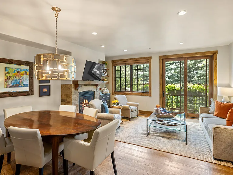 162 Juniper Trl — Photo 3