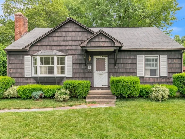14 Hanward Hl, East Longmeadow, MA 01028