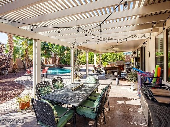 2nd image of 8829 Casa Colina Ct