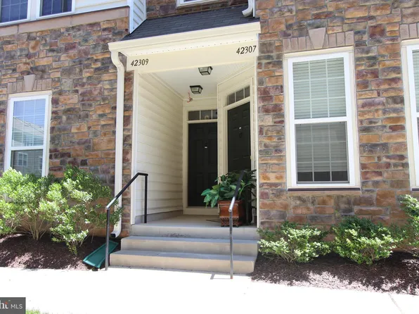 42309 San Juan Ter, Aldie, VA 20105