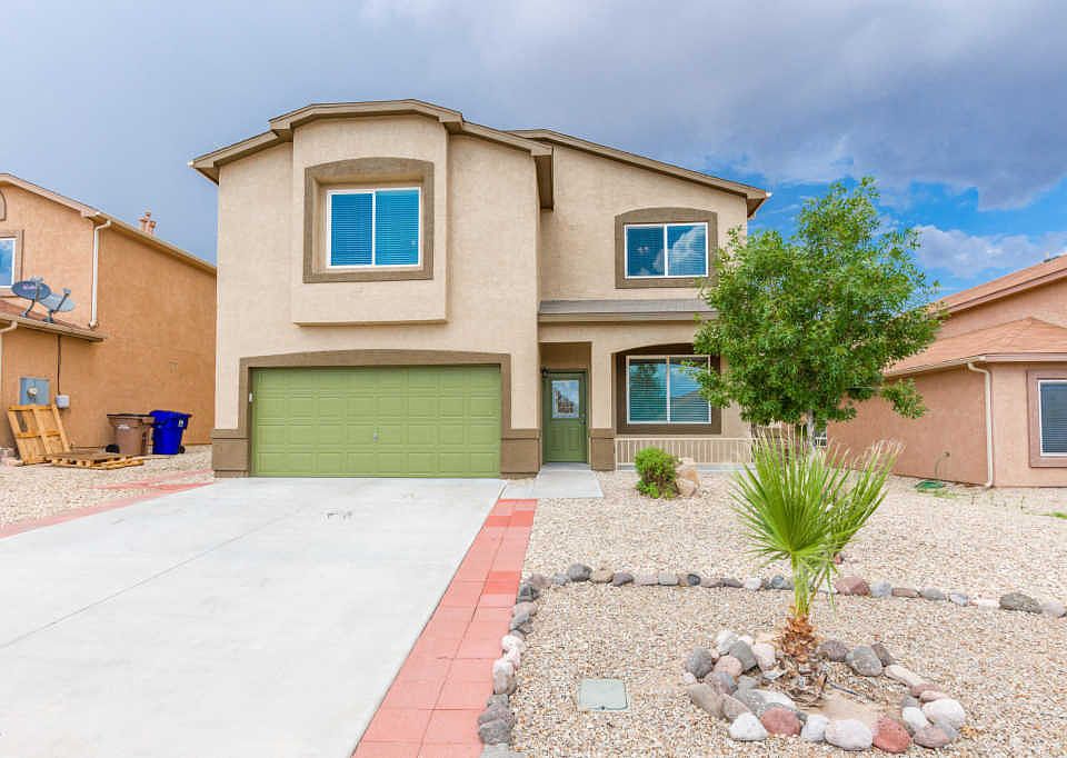 1st image of 4724 Zeno Pl