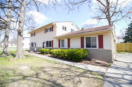 Building Photo - 3025 S Byrne Rd
