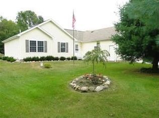 10383 E Mount Morris Rd, Davison, MI 48423