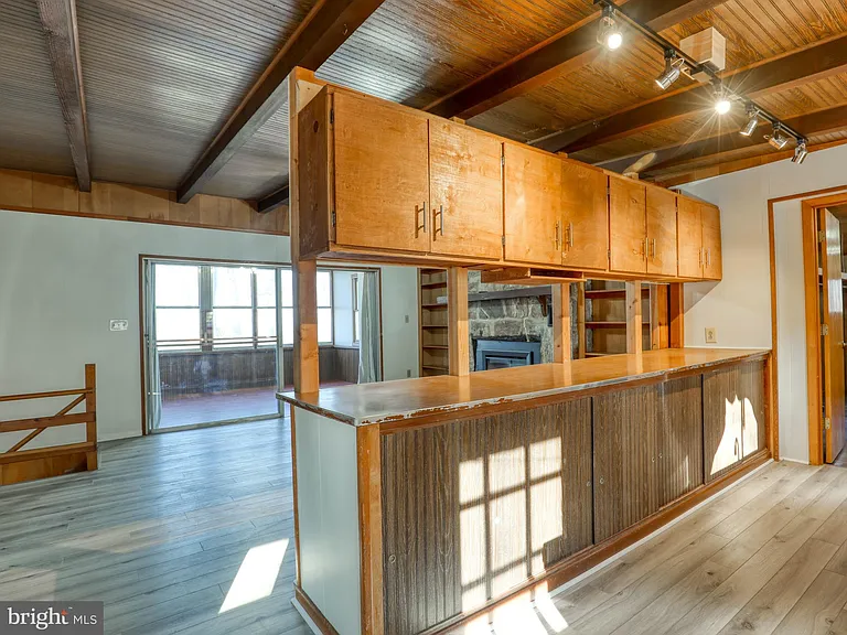 214 Bridle Path Rd — Photo 19