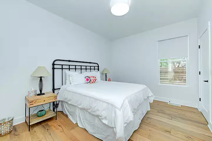 429 E Morris St #1 — Photo 6