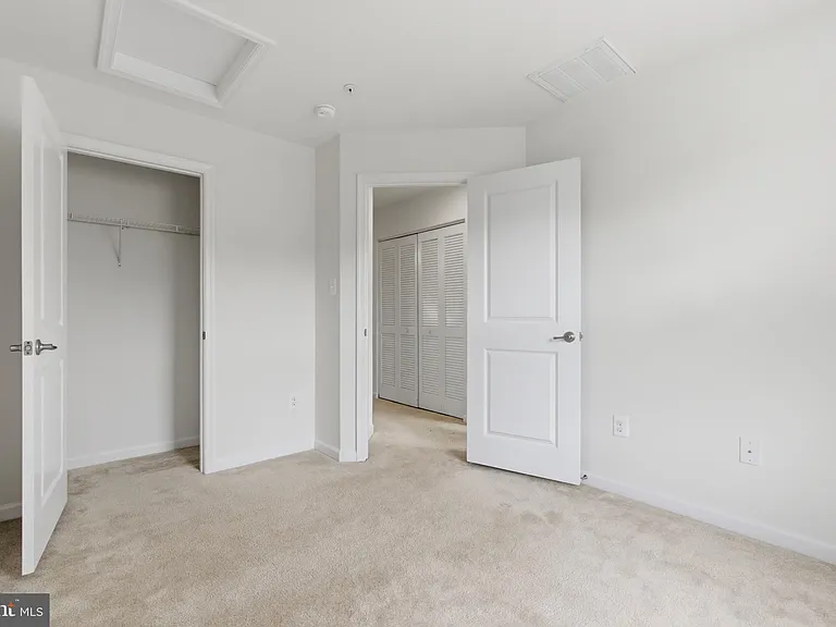 12191 Montreat Pl — Photo 32