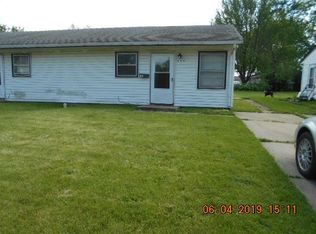 940 Garfield Dr, Rochelle, IL 61068