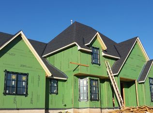 2217 Old Creek Rd, Edmond, OK 73034