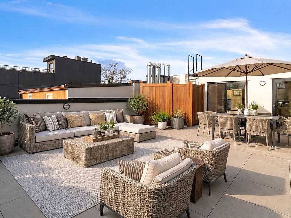 1st image of 266 10th St #3