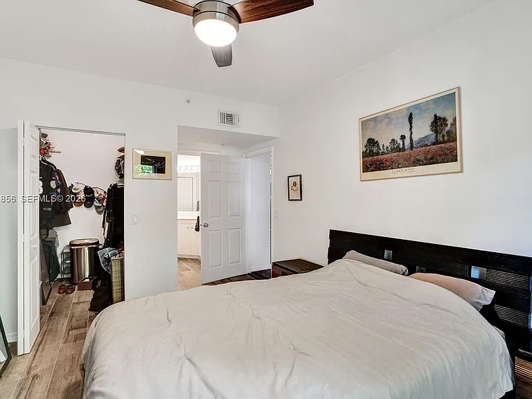 2220 Tuscany Way #2220 — Photo 23