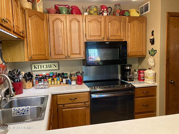 3rd image of 1310 Swifts Hwy APT B102