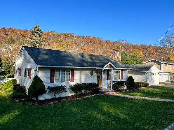 31 Potter Ave, Newton, NJ 07860