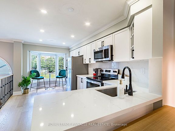 3rd image of 3480 Upper Middle Rd #4