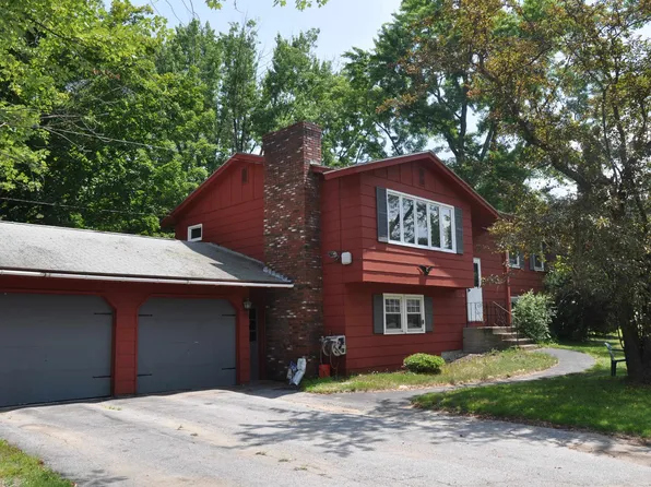 2 Short Avenue, Hooksett, NH 03106