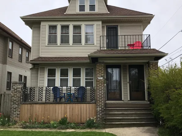 3219 S Springfield Ave, Milwaukee, WI 53207