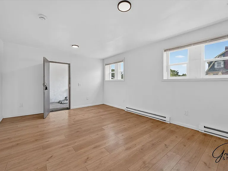 12932 Greiner St — Photo 5