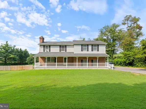 18816 Brick Store Rd, Hampstead, MD 21074