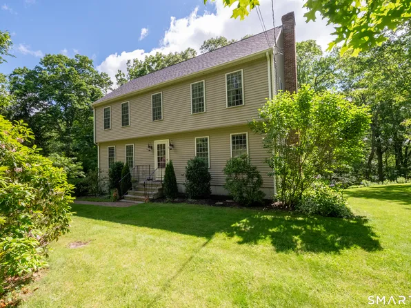 140 Ironworks Road, Clinton, CT 06413