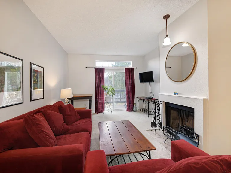 7437 Singing Hills Dr — Photo 1