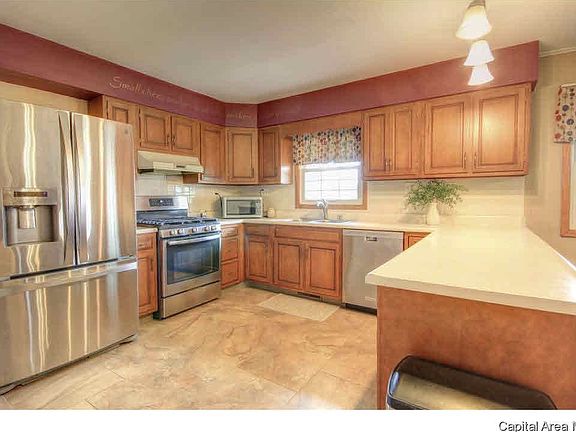2nd image of 18472 Blackhawk Dr
