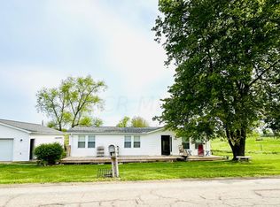 6361 Ridge Rd, Fredericktown, OH 43019
