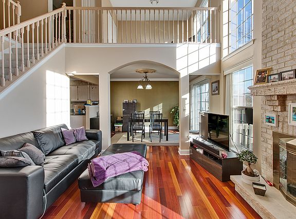 5th image of 2207 Seaver Ln #2207
