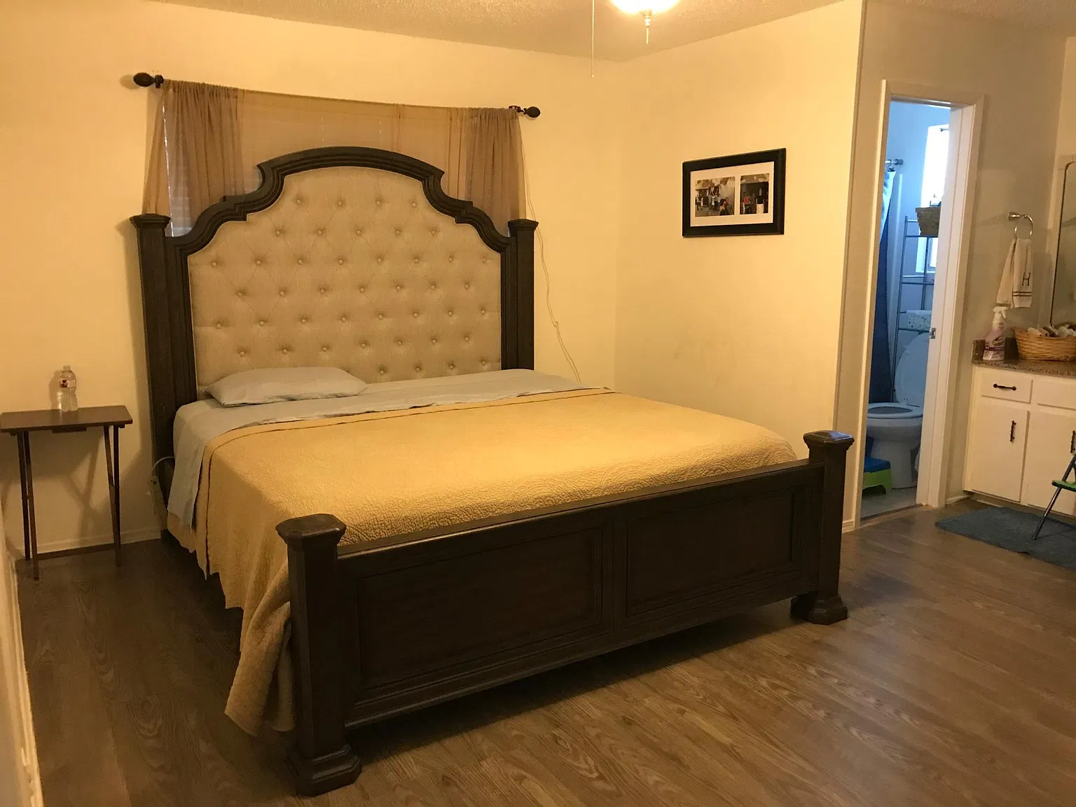 3 bed, 1219 sqft, $2,300 — Photo 3