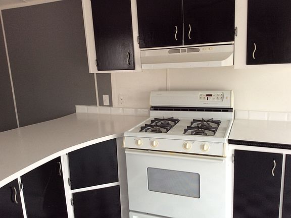 Range and counter space