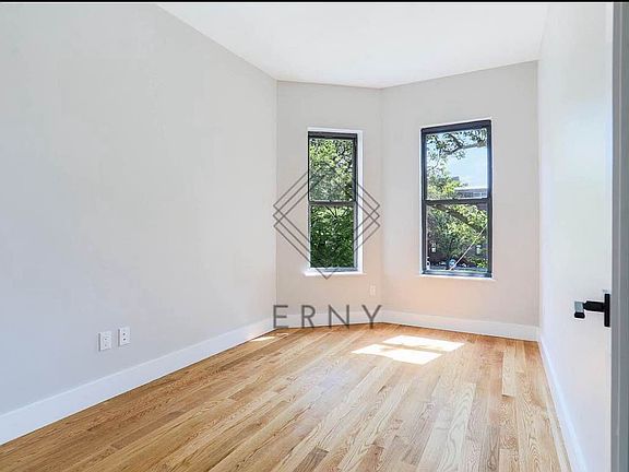 4th image of 228 New York Ave APT 2A