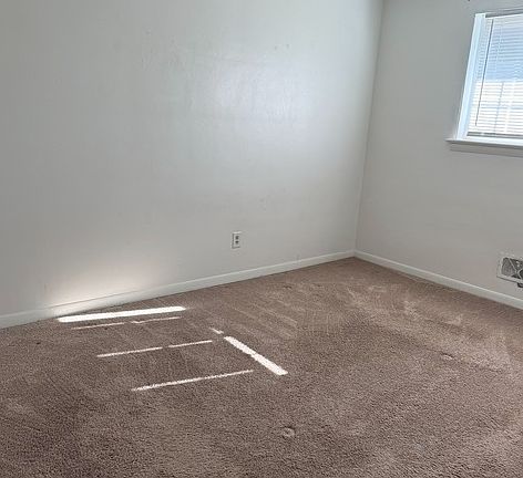 5th image of 2115 27th Avenue Dr NE #4