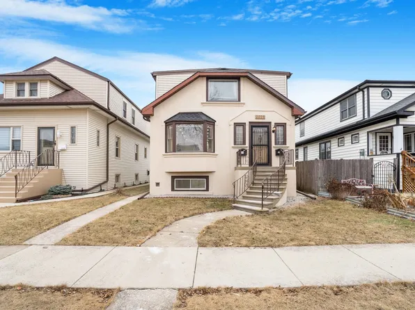 2226 N 72nd Ct, Elmwood Park, IL 60707