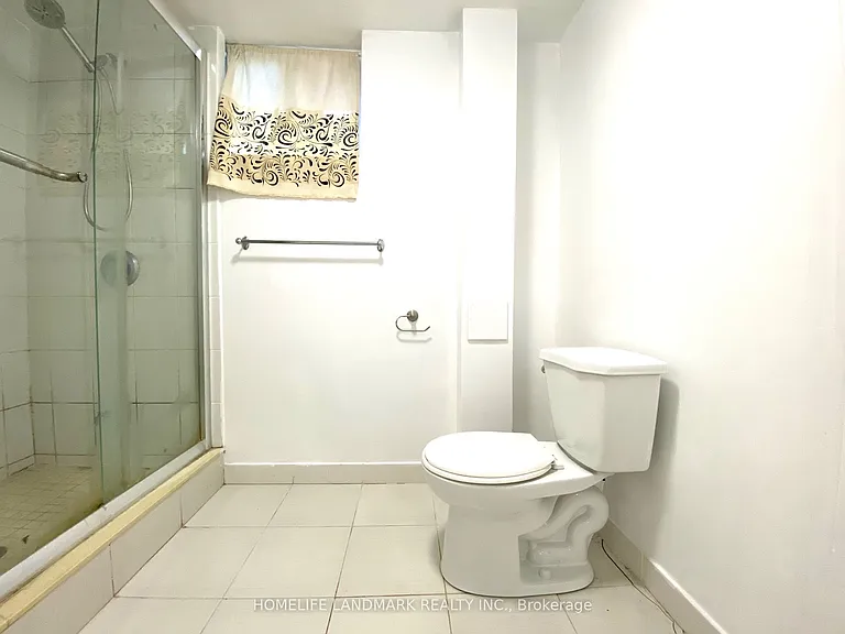 3121 Jessica Ct #LOWER — Photo 14