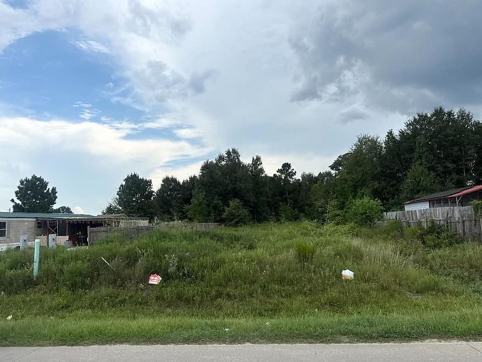 2nd image of 932 Road 5260